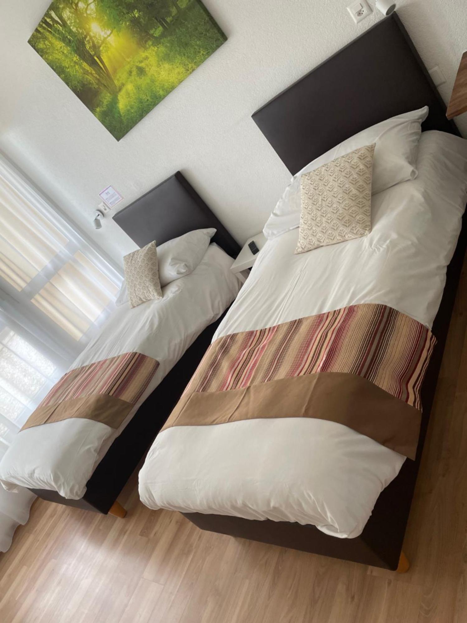 Eh!Toi Self Motel Etoy Εξωτερικό φωτογραφία